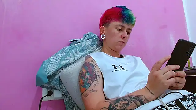 tomboyblue online show from 09.17.25