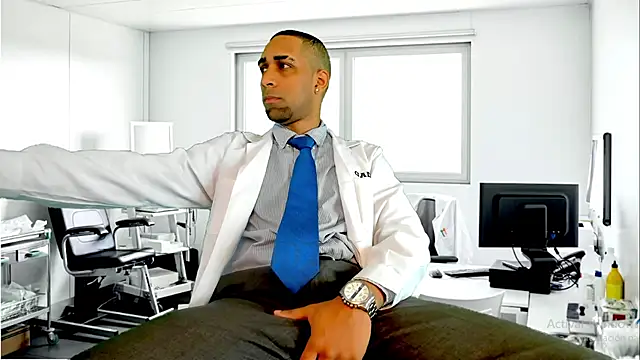 Snapshot of Paolo_johnson chatting on 02.07.25 Paolo johnson online show from 02.07.25