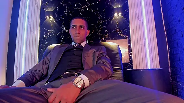 Snapshot of Paolo_johnson chatting on 09.10.25 Paolo johnson online show from 09.10.25