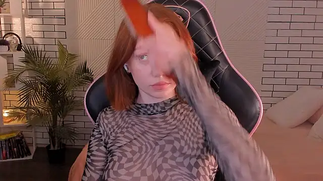 foxyMistrees online show from 12.03.24