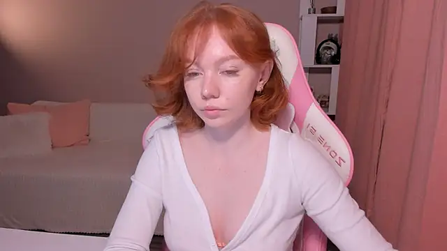 foxyMistrees online show from 03.11.25