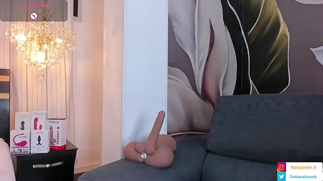 DahianaLincoln online show from 12.28.24