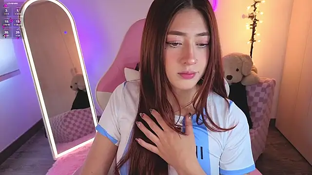 Snapshot of violet_ch chatting on 02.05.26 violet ch online show from 02.05.26