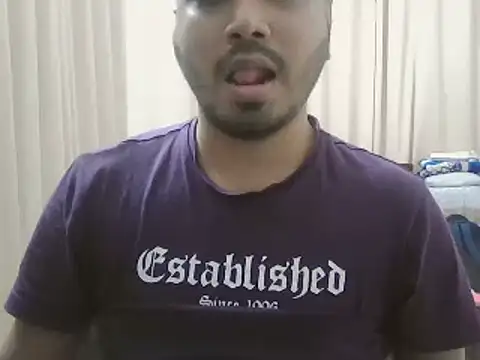 Snapshot of desiboyasif chatting on 01.13.25 desiboyasif online show from 01.13.25