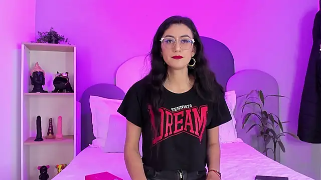 SophieGomez22 online show from 03.18.26