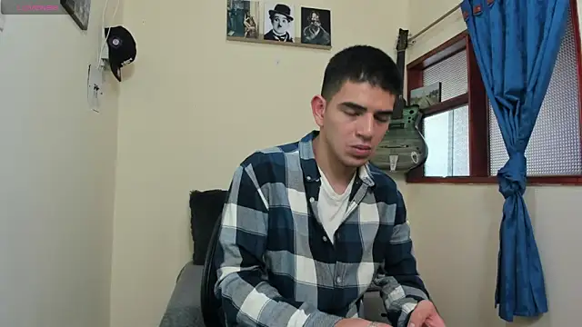 Ares Johnson online show from 02.04.25