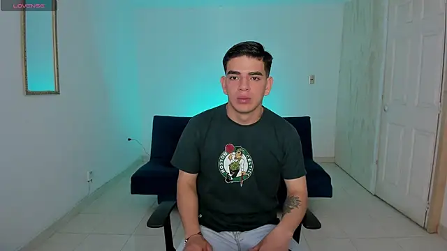 Ares Johnson online show from 10.03.25