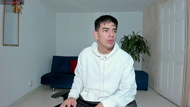 Ares Johnson online show from 10.23.25