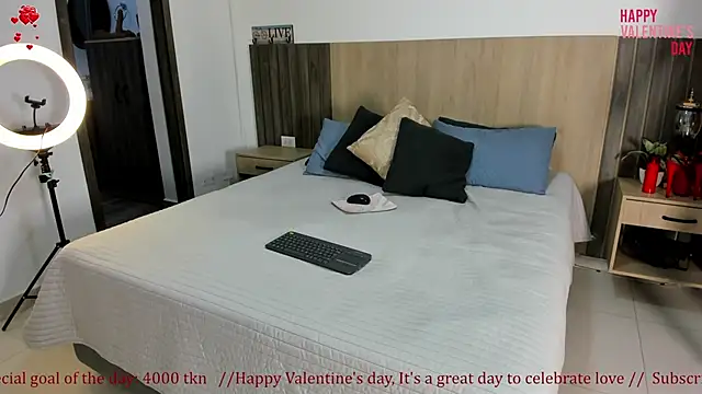 rebeca cortez  online show from 02.14.26