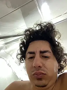 DanielGomez9 online show from 11.04.25