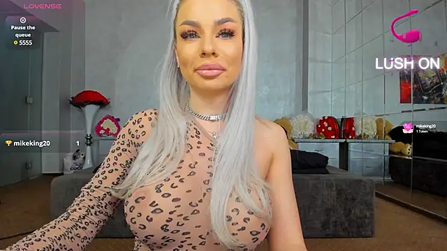 Snapshot of Russian_Ava chatting on 02.05.25 Russian Ava online show from 02.05.25