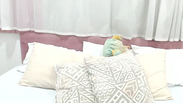 LexiiBloom online show from 03.10.25