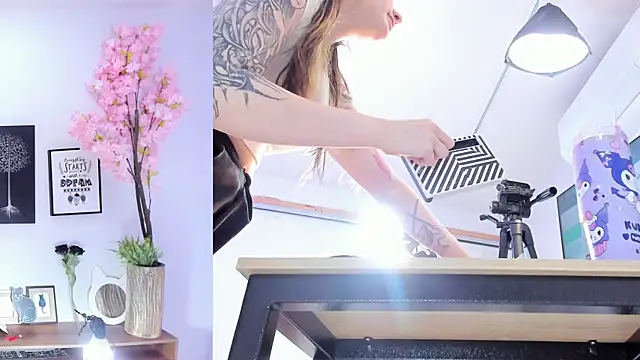 Siouxsie cenobite online show from 10.01.25