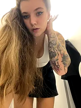 Holy Tereza online show from 10.12.25