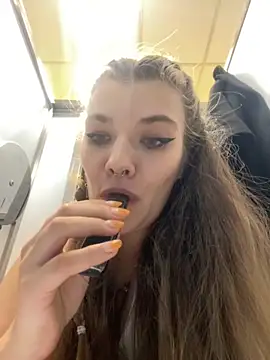 Holy Tereza online show from 10.24.25