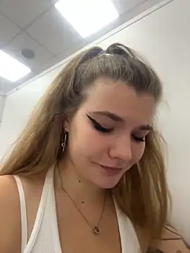 Holy Tereza online show from 11.15.25