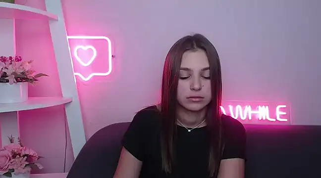 MilanaAngelAs online show from 02.15.25