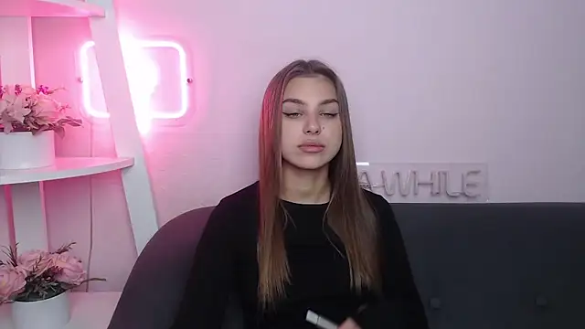 MilanaAngelAs online show from 10.11.25