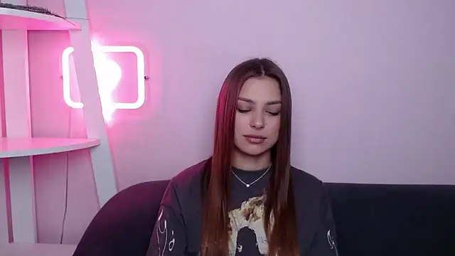 MilanaAngelAs online show from 04.06.26