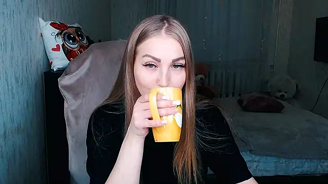  KittyBoo online show from 12.16.25