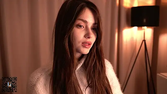 CarmenMoore26 online show from 03.03.25