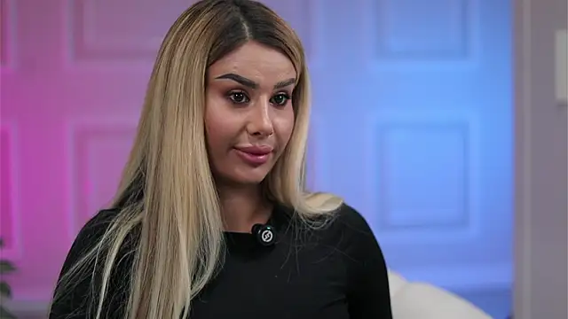 Snapshot of EvaZane chatting on 10.21.25 EvaZane online show from 10.21.25