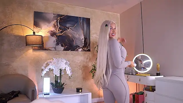 EvaZane online show from 03.22.26