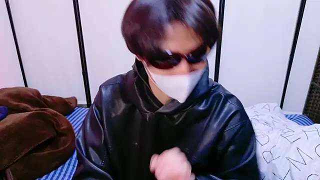 Snapshot of jyupo_bbb_ chatting on 02.15.25 jyupo bbb online show from 02.15.25