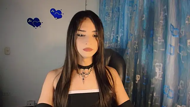 Dollbehavior  online show from 11.08.25