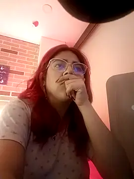 Rousse Collinss online show from 11.01.25