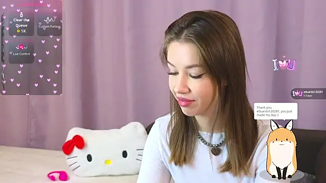 Snapshot of ellie_kramer chatting on 10.11.25 ellie kramer online show from 10.11.25