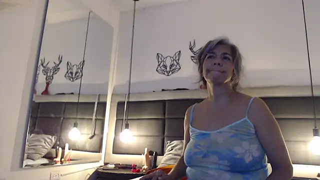 Snapshot of chanel_grant chatting on 09.18.25 chanel grant online show from 09.18.25