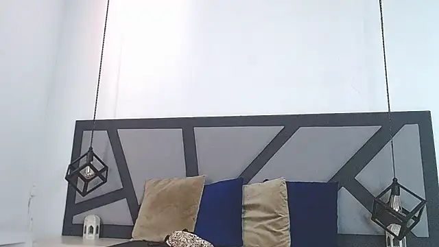 Snapshot of chanel_grant chatting on 10.03.25 chanel grant online show from 10.03.25