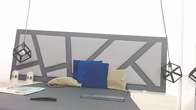 Snapshot of chanel_grant chatting on 10.29.25 chanel grant online show from 10.29.25