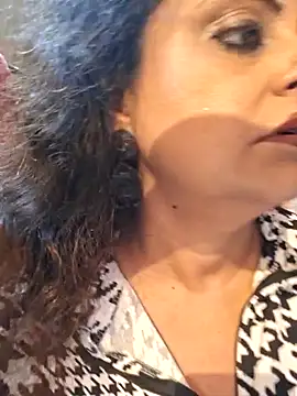 Snapshot of Maaya66 chatting on 12.06.24 Maaya66 online show from 12.06.24