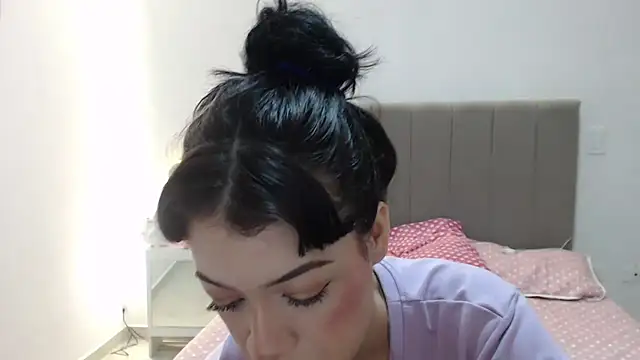 Snapshot of Caribbean_beauty_ chatting on 10.17.25 Caribbean beauty  online show from 10.17.25