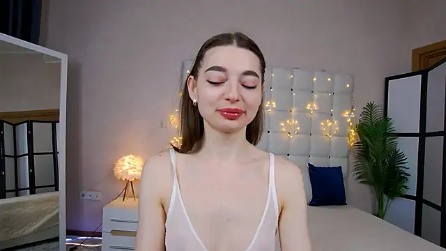 Snapshot of NicoleRosss chatting on 01.07.25 NicoleRosss online show from 01.07.25