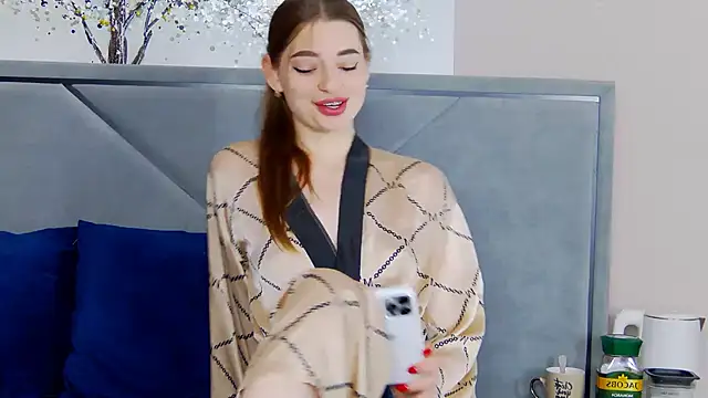 Snapshot of NicoleRosss chatting on 10.15.25 NicoleRosss online show from 10.15.25