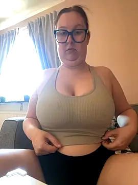 Misssmilf online show from 11.21.25