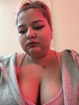 AllysonK online show from 12.21.24