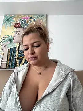 AllysonK online show from 01.17.25