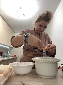 AllysonK online show from 11.27.25