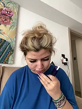 AllysonK online show from 04.16.26