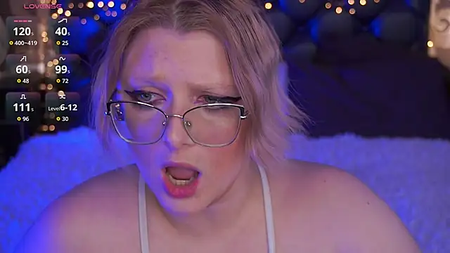 CoolTatis online show from 04.15.26