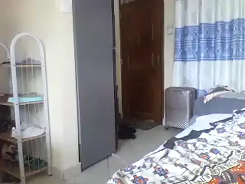 zainabsmile online show from 02.24.25