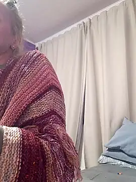 BritneyHudson online show from 09.30.25