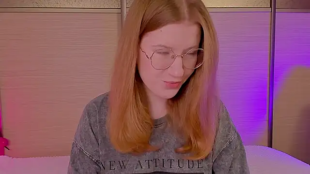 Snapshot of Tori_the_witch chatting on 02.01.25 Tori the witch online show from 02.01.25