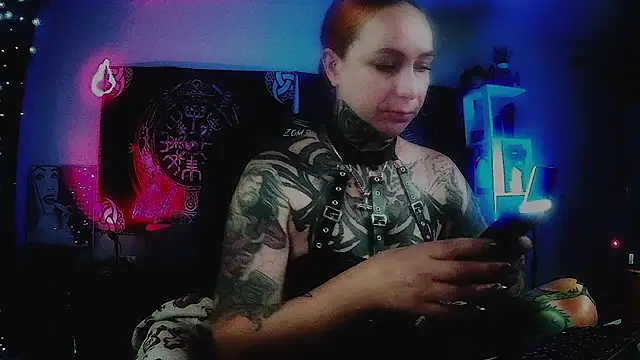 Snapshot of miss_jenna_lovee chatting on 06.30.26 miss jenna lovee online show from 06.30.26