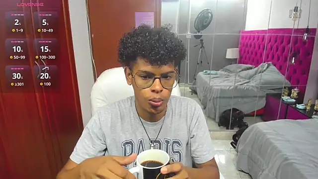 boylittle19cm online show from 09.19.25