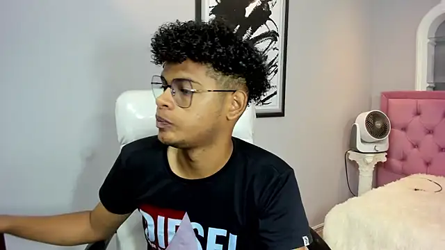 boylittle19cm online show from 09.24.25